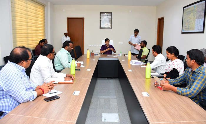  Permissions For Setting Up Industries Should Be Granted Quickly District Collect-TeluguStop.com