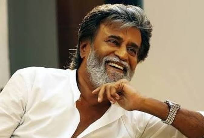  Superstar Rajinikanth Arrives In Mumbai, Fans Shower Love And Respect-TeluguStop.com