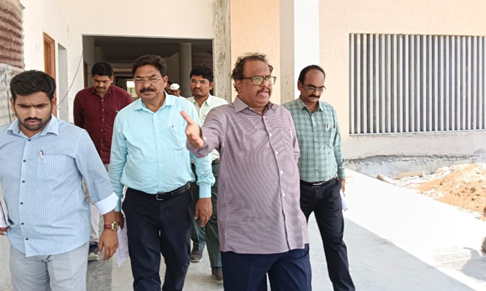  The Collector Inspected The Building Works Of The Collectorate , S Venkata Rao ,-TeluguStop.com