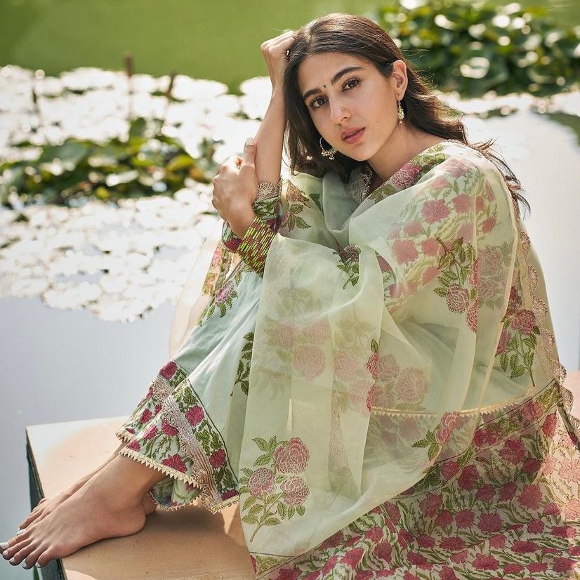  Sara Ali Khan Highlights Importance Of Promoting Indian Culture At Cannes Film F-TeluguStop.com