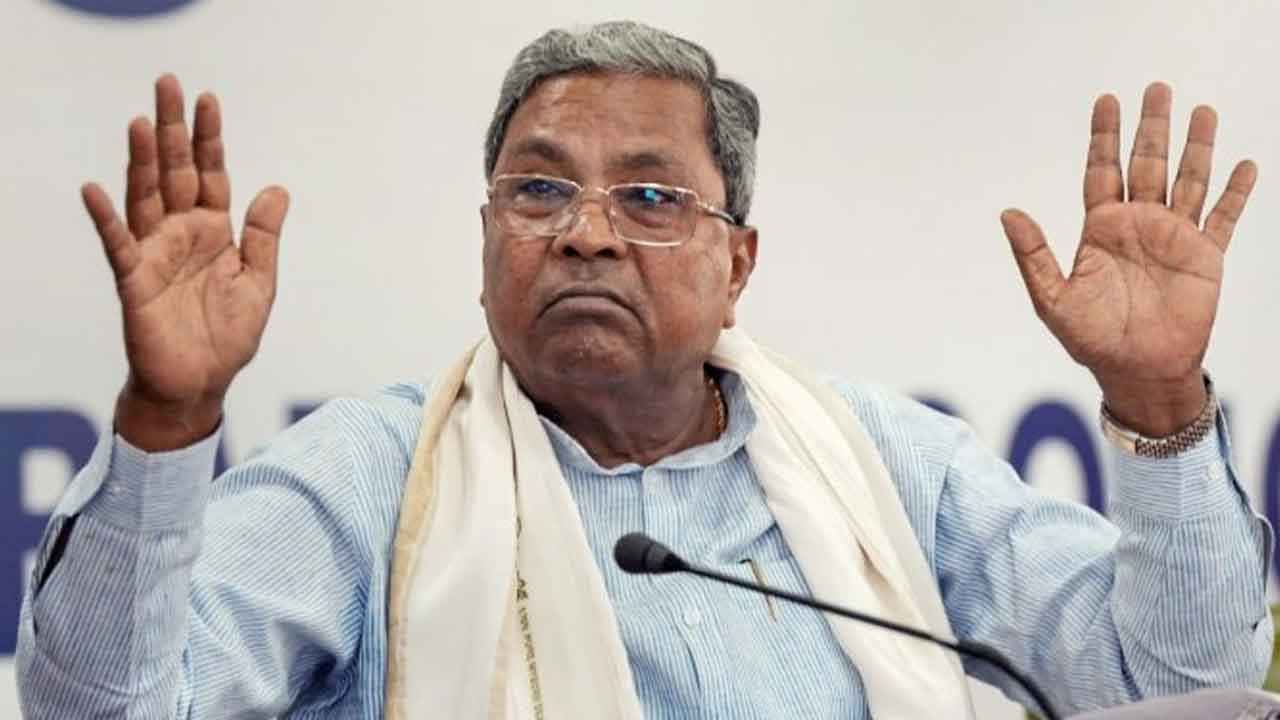  Karnataka Cm Race : Majority Of Mlas With Siddaramaiah-TeluguStop.com