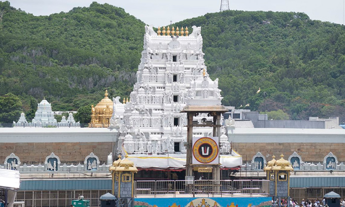 Telugu Chandrababu, Cm Kcr, Gold, Janasena, Lokesh, Pawan Kalyan, Somu Veerrajuu