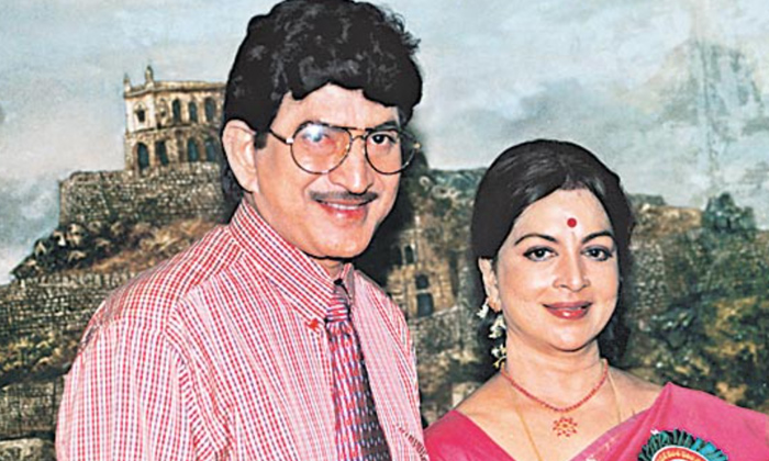 Telugu Prodcuer, Savitri, Krishna, Tollywood, Vijaya Nirmala-Movie Telugu Prodcuer, Savitri, Krishna, Tollywood, Vijaya Nirmala-Movie