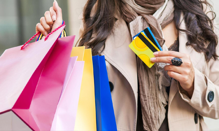  Woman Does Shopping Worth Rs 73 Lakh In A Day,dubai, Luxury Lifestyle, Shopping,-TeluguStop.com