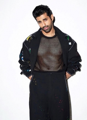  Aashim Gulati 'hoodwinked' His Mind While Shooting With Naseeruddin Shah For 'ta-TeluguStop.com