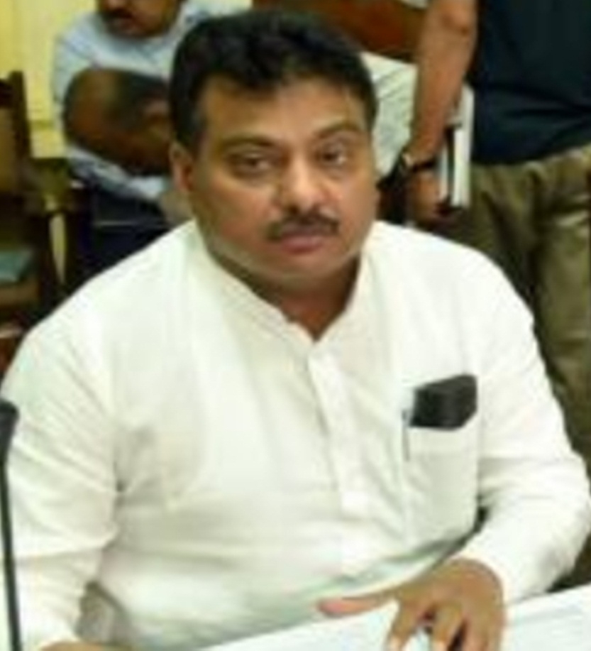  All Scams Of Bjp Govt Will Be Probed: K'taka Minister-TeluguStop.com