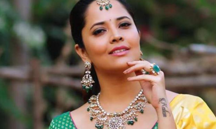 Telugu Anasuya, Anchor Anasuya, Tollywood-Movie