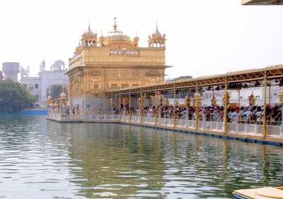  Another Low-intensity Blast Near Golden Temple In Amritsar-TeluguStop.com