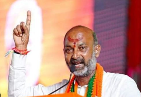  Bandi Sanjay's Key Comments On Ponguleti Joining Bjp-TeluguStop.com