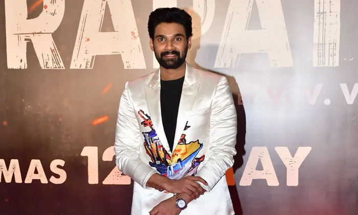 Telugu Bollywood, Chatrapthi, Prabhas, Rajamouli, Tollywood, Vv Vinayak-Movie