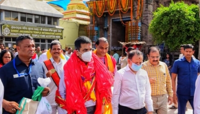  Cji Chandrachud Visits Jagannath Temple-TeluguStop.com