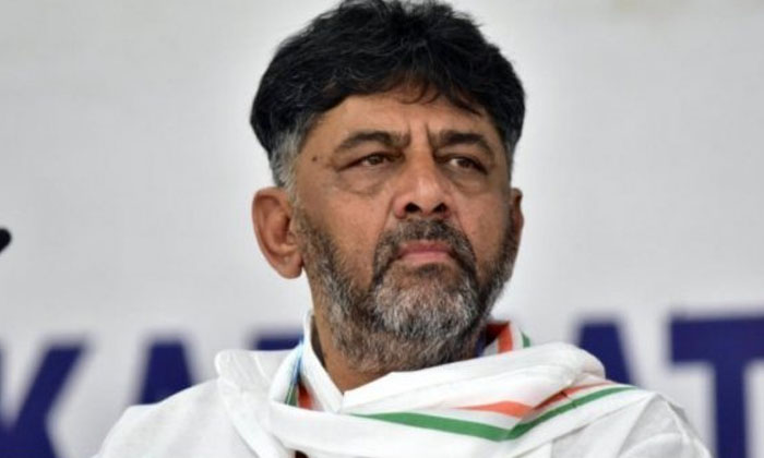 Telugu Ahmed Patel, Congress, Dk Shivakumar, Rahul Gandhi, Siddaramaiah-Telugu P