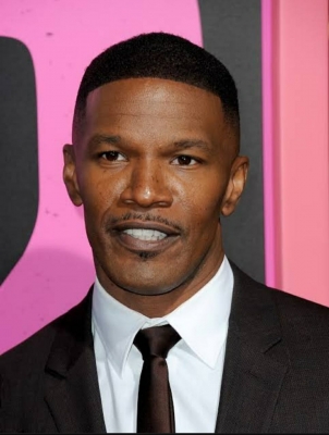 'feeling Blessed': Jamie Foxx's First Insta Post After Hospitalisation Three Wee-TeluguStop.com