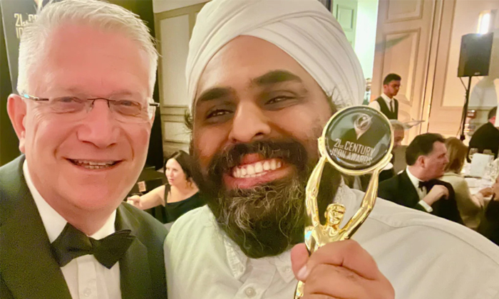  Indian Origin Entrepreneur Navjot Sawhney Among Winners Of Uk Icon Awards Detail-TeluguStop.com