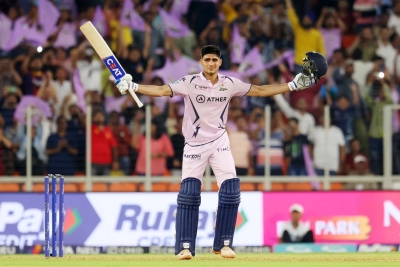 Ipl 2023: Bhuvneshwar's Fifer Restricts Gt To 188/8 After Gill's Maiden Ton Ipl 2023: Bhuvneshwar's Fifer Restricts Gt To 188/8 After Gill's Maiden Ton-TeluguStop.com