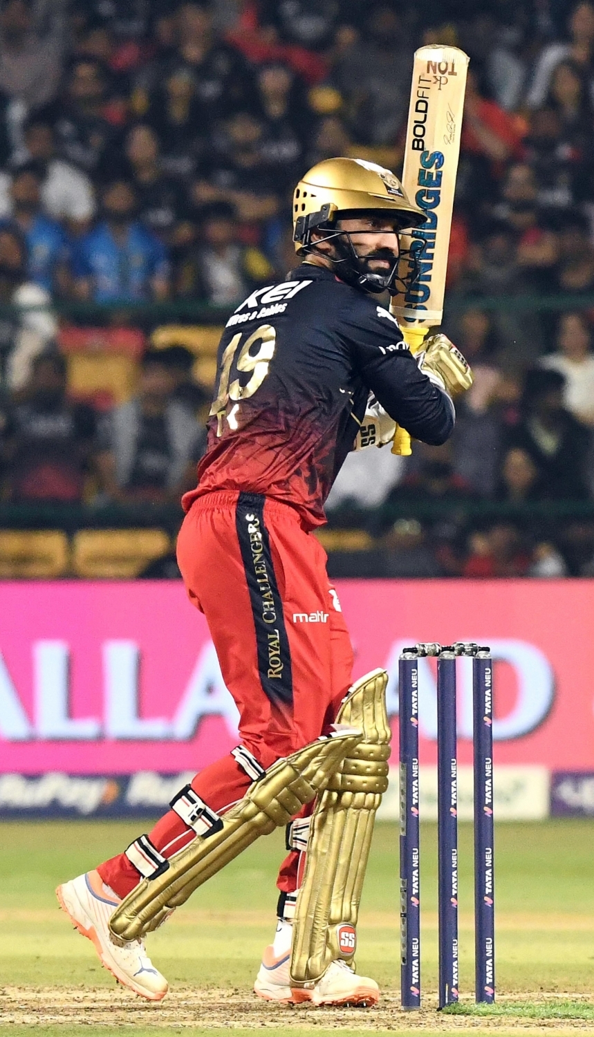  Ipl 2023: It's Just That It Didn't Click This Season, Says Bangar On Karthik's P-TeluguStop.com