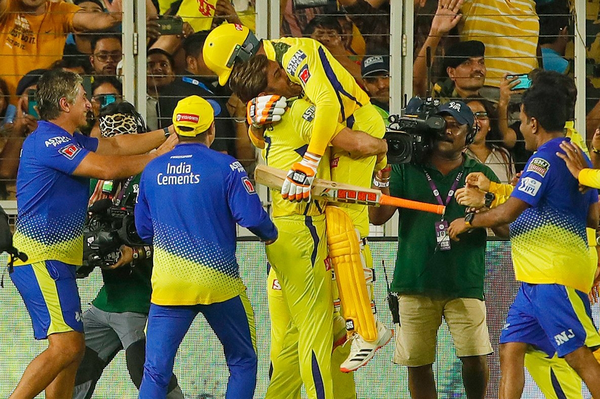  Ipl 2023: Jadeja Dedicates Csk's Fifth Title Win To Dhoni-TeluguStop.com