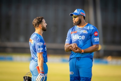  Ipl 2023: Local Boy And Mi Pacer Ramandeep Excited To Play In Mohali Against Pun-TeluguStop.com