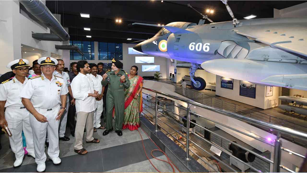  Cm Jagan Inaugurates Sea Harrier Museum, Cancer Centre In Vizag-TeluguStop.com