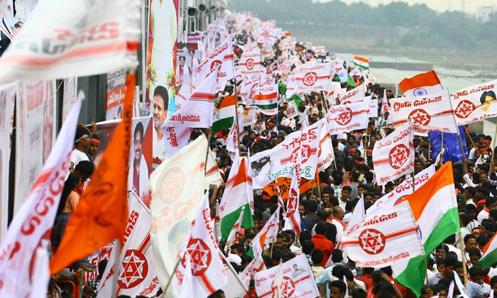  Janasena Leaders Want Go With Tdp , Tdp, Janasena Leaders, Janasena, Pawan Klay-TeluguStop.com