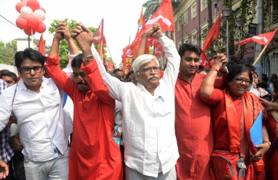  Karnataka Results To Strengthen Left-cong Ties In Bengal-TeluguStop.com