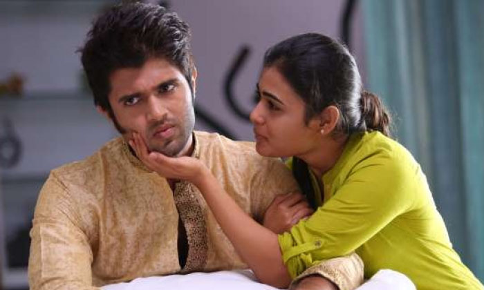  This Is The Real Story Behind All The Kisses In Arjun Reddys Movie-TeluguStop.com