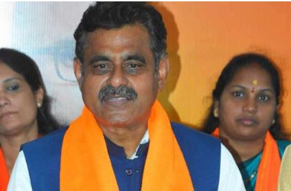  Konda Vishveshwar Reddy Fire On Congress-TeluguStop.com