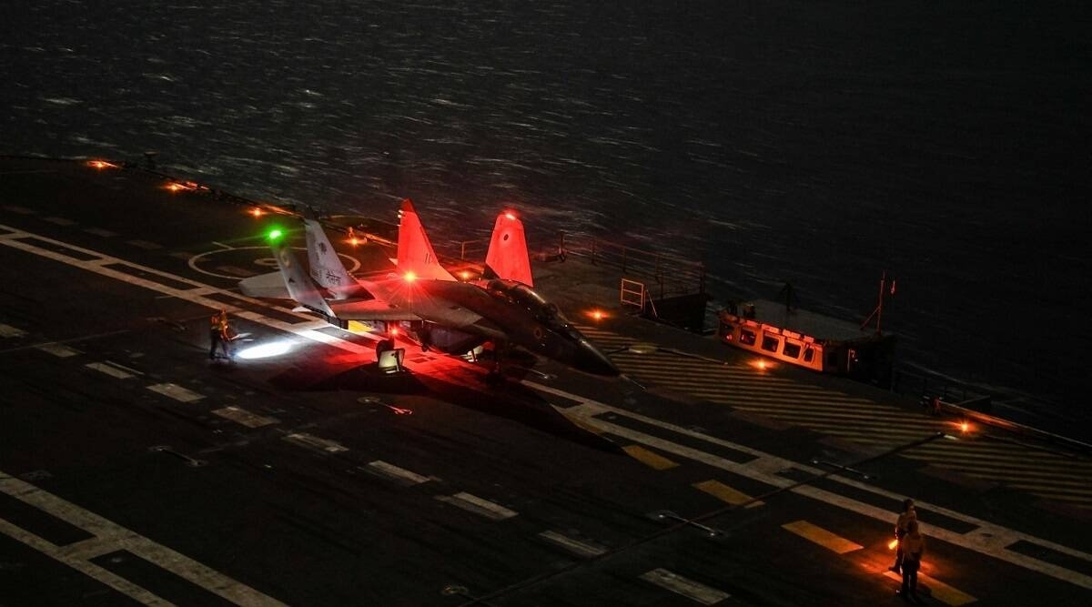  Mig-29k Fighter Jet Makes Maiden Night Landing On Ins Vikrant-TeluguStop.com