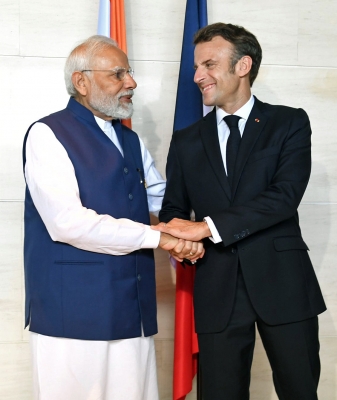  Modi Thanks Macron For Bastille Day Parade Invitation-TeluguStop.com