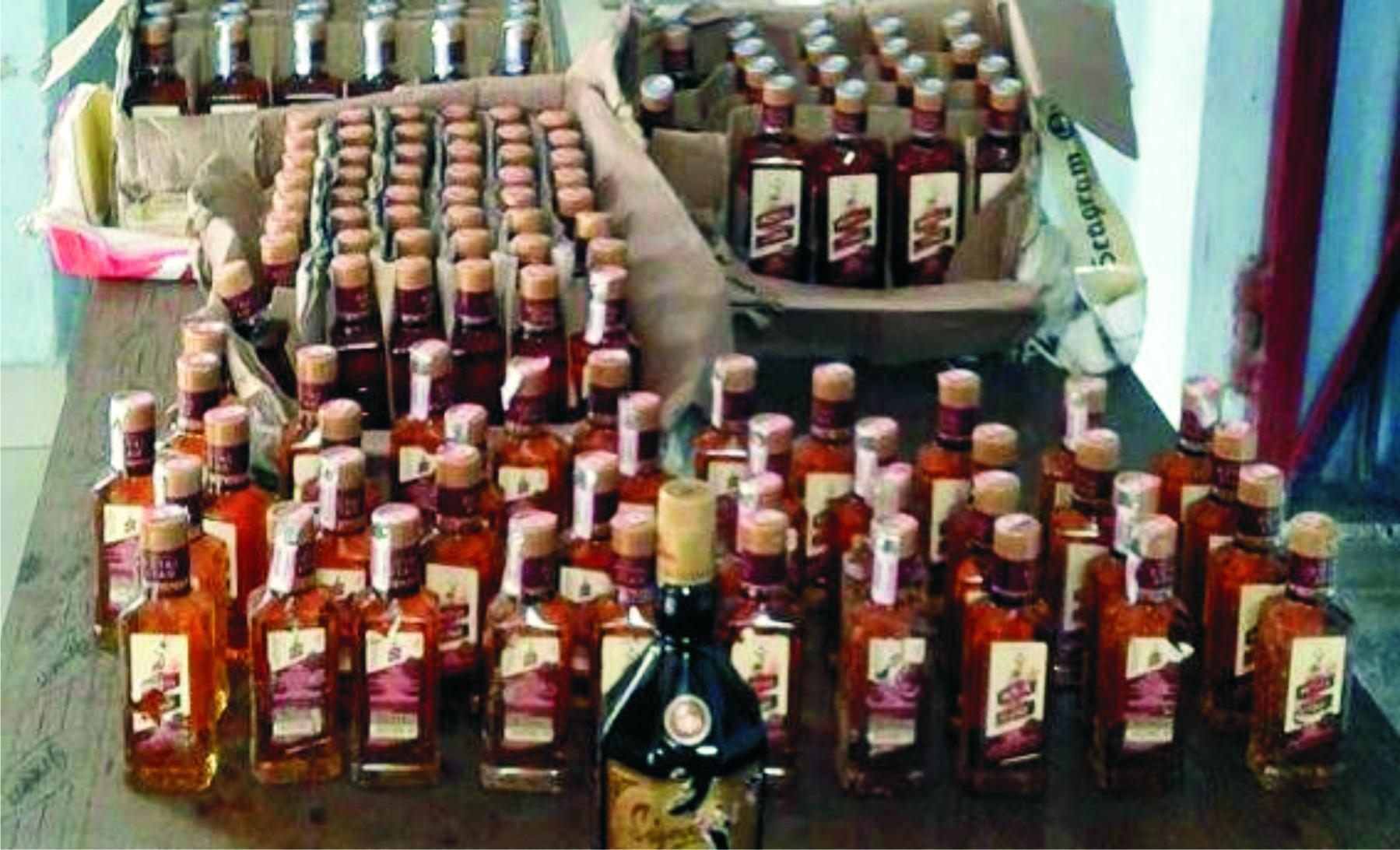  Patna Police Bust Fake Currency & Liquor Smuggling Racket, Arrest 2-TeluguStop.com