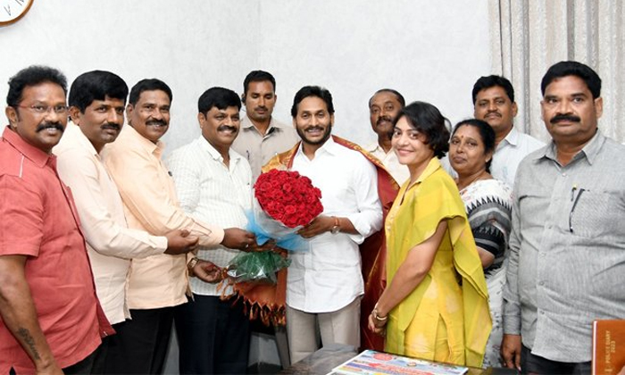 Telugu Sarath Babu, Chandrayan, Cm Kcr, Dimple Hayathi, Mlakotam, Telangana, Tel Telugu Sarath Babu, Chandrayan, Cm Kcr, Dimple Hayathi, Mlakotam, Telangana, Tel