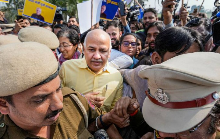  Delhi Liquor Scam Money Laundering Case Probe-TeluguStop.com