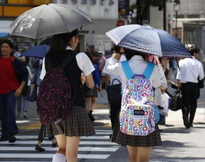  Temperatures Spike Across Japan, Citizens Urged To Take Precautions-TeluguStop.com