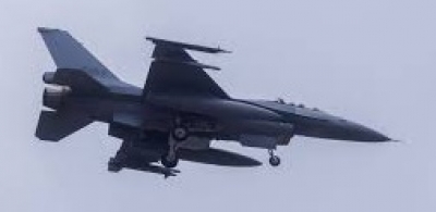  Us F-16 Jet Crashes Into Farmland Near Osan Air Base-TeluguStop.com