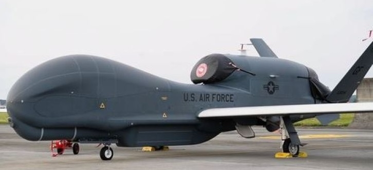 Us Reconnaissance Drones Arrive At Air Base In Japan-TeluguStop.com