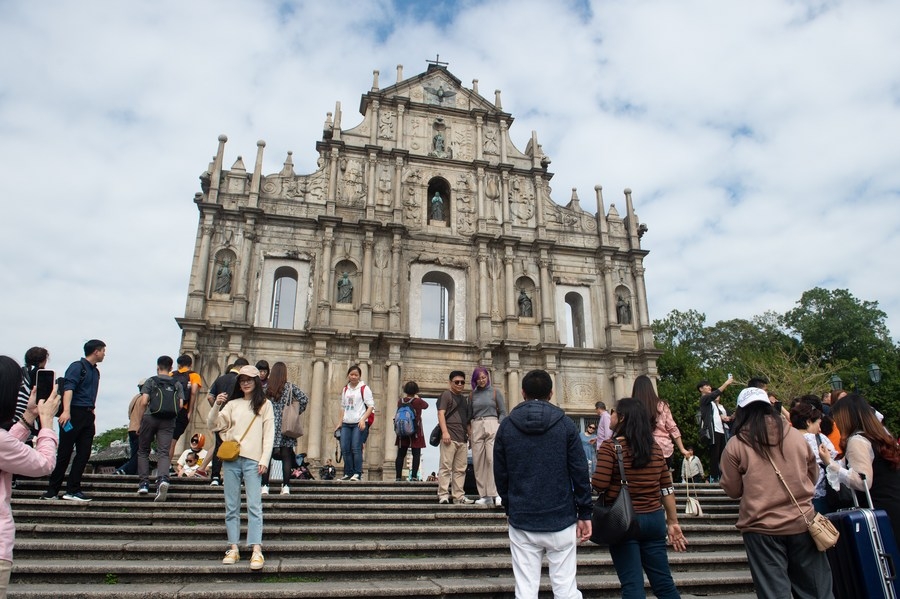  Visitor Arrivals To Macao Soar 274.7%-TeluguStop.com