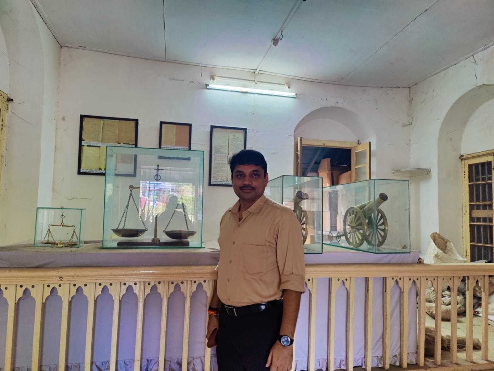  Where History Meets Law Enforcement: Gujarat's Heritage Police Stations-TeluguStop.com