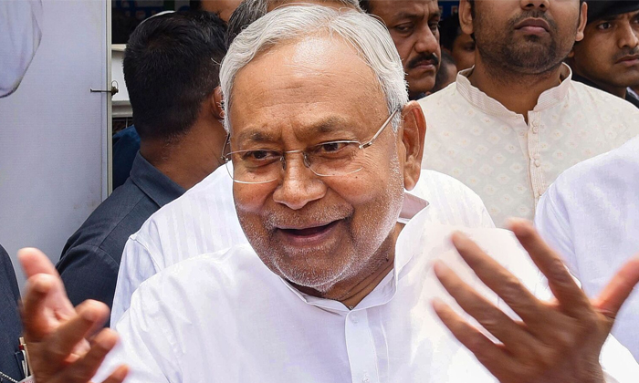 Telugu Kcr Natioanl, Mamatha Benarji, Nitheesh Kumar, Telangana, Telangana Bjp-P