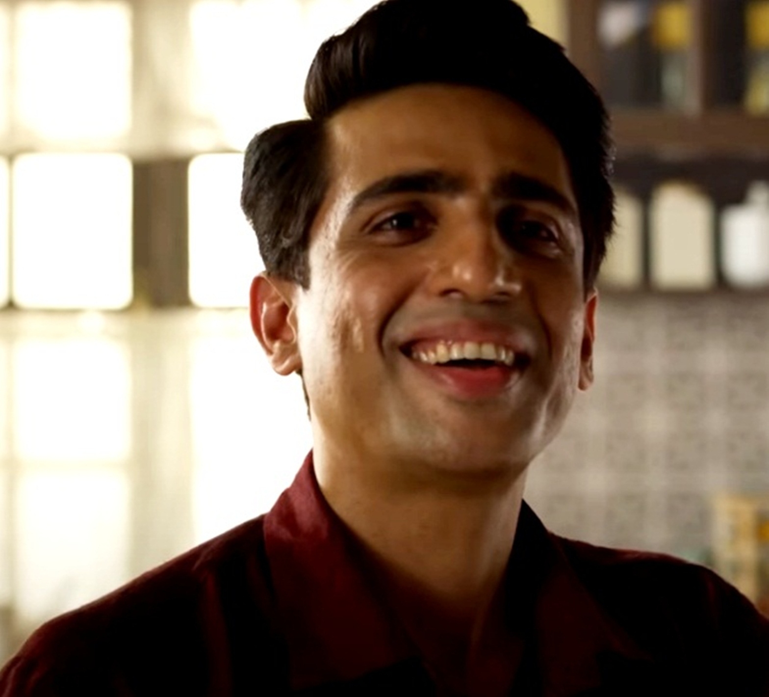 Working With Slb Takes Patience, Says Gulshan Devaiah, Else 'dimag Pak Jaega!' Working With Slb Takes Patience, Says Gulshan Devaiah, Else 'dimag Pak Jaega!'-TeluguStop.com