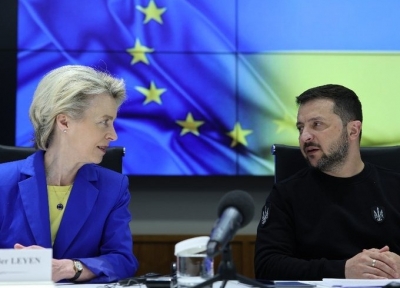  Zelensky Urges Eu Chief To Start Membership Negotiations-TeluguStop.com