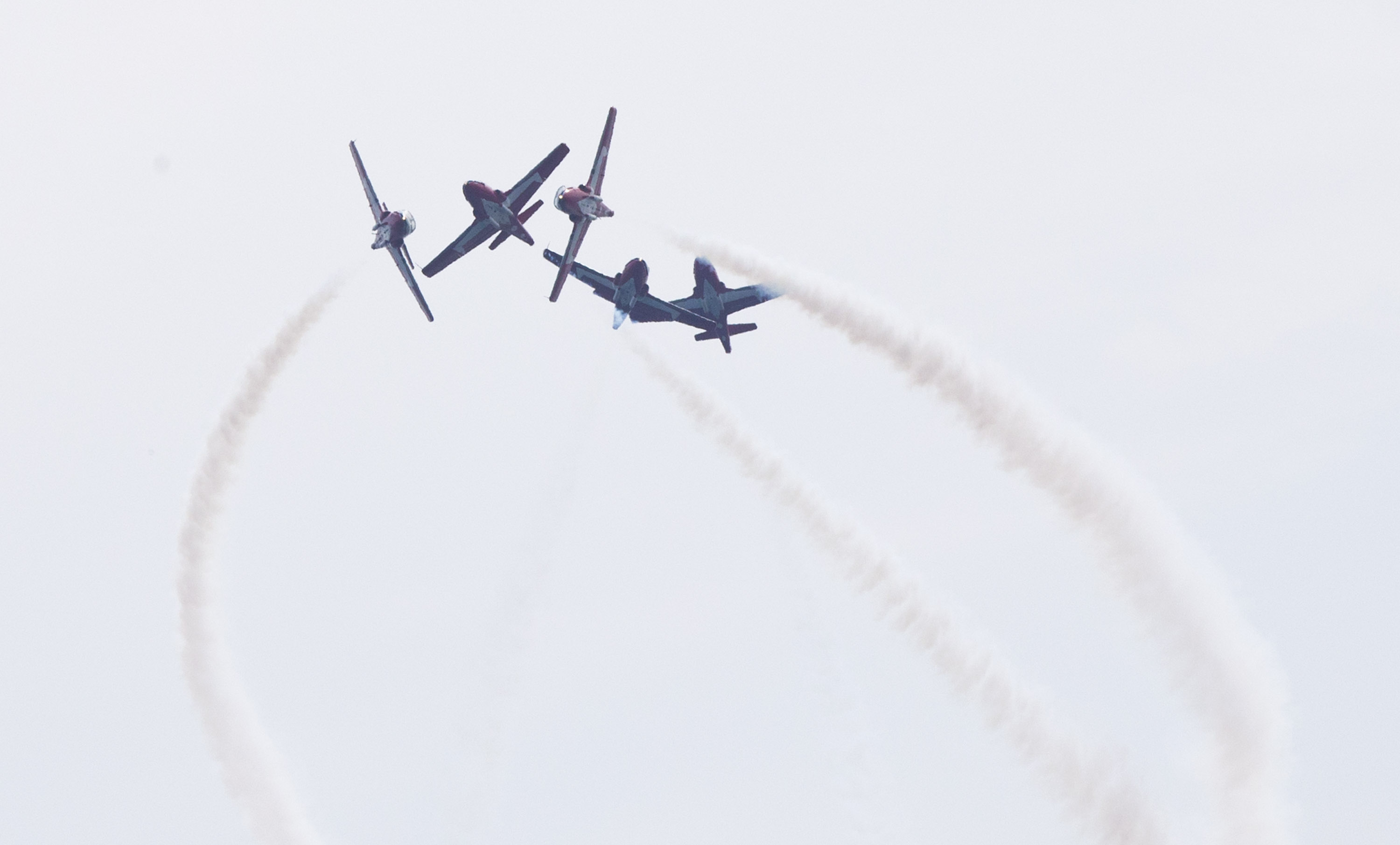 2 Canadian Air Force Members Missing After Helicopter Crash: Media 2 Canadian Air Force Members Missing After Helicopter Crash: Media-TeluguStop.com