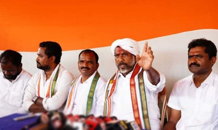  Bjp Brs Are Not Different: Clp Leader Bhatti Vikramarka...!-TeluguStop.com