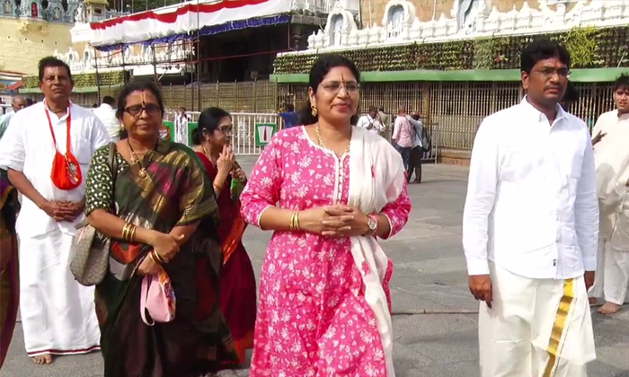 Telugu Maharashtramp, Mlc Kalyani, Mp Damodar Rao, Dil Raju, Tirumala Temple-Lat