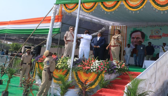  Comprehensive Development Of Suryapet District With 34 Thousand Crores Minister-TeluguStop.com