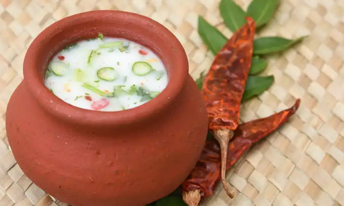  Drinking Buttermilk Is Good But Do You Know When To Drink It , Buttermilk, Lunch-TeluguStop.com