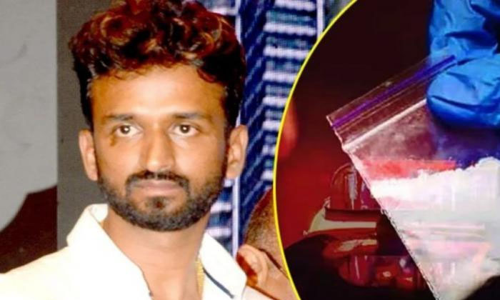  Film Celebrities In KP Drugs Case , Ashu Reddy , Tollywood, WhatsApp Chats, Phot-TeluguStop.com