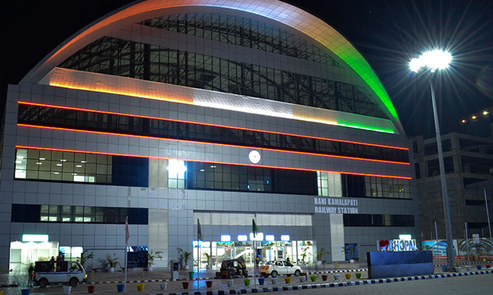 The First Private Railway Station In The Country... The Airport Is Not Enough F The First Private Railway Station In The Country... The Airport Is Not Enough F-TeluguStop.com