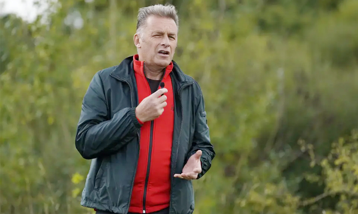 Telugu Amol Rajan, Bbcanchor, Chris Packham, Indianorigin, Language Beach, Marin