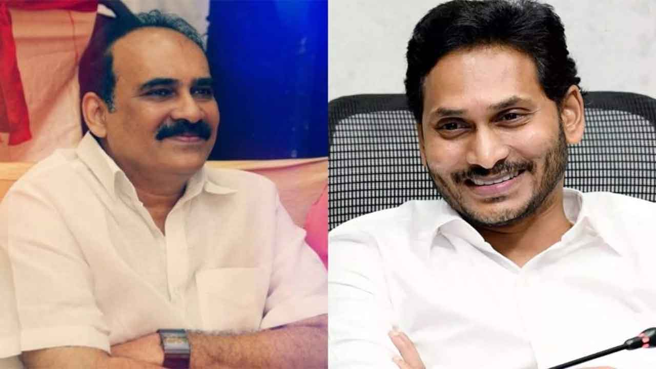  Cm Jagan Assures Justice To Sulking Balineni Srinivas-TeluguStop.com