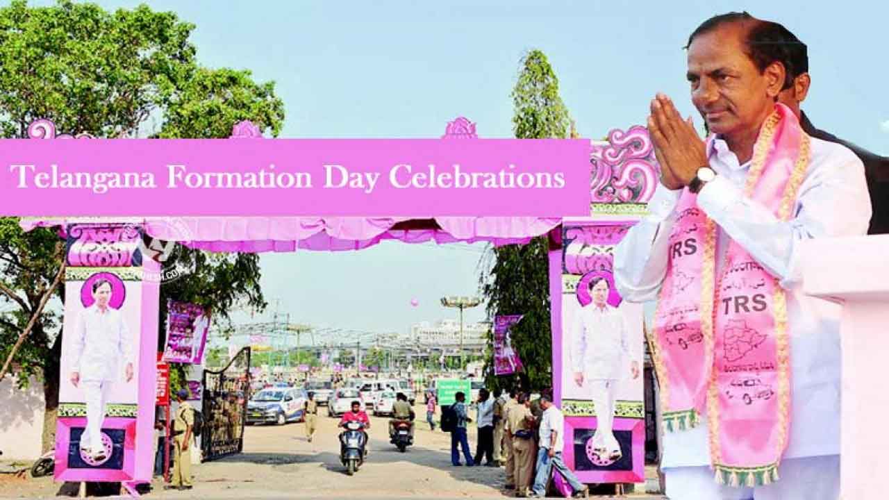 Telangana Formation Day Celebrations : Kcr Govt Ignored Urdu, Poets Lament Step Telangana Formation Day Celebrations : Kcr Govt Ignored Urdu, Poets Lament Step-TeluguStop.com